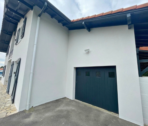 Ravalement de façade à Saintes